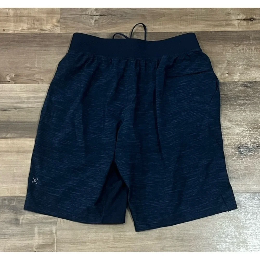 Lululemon T.H.E Short Linerless 9